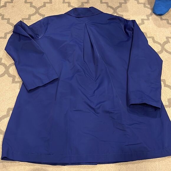 Eileen Fisher Rain Trench Coat Blue Notched Collar
Button Down Sz Medium EUC - Picture 8 of 11